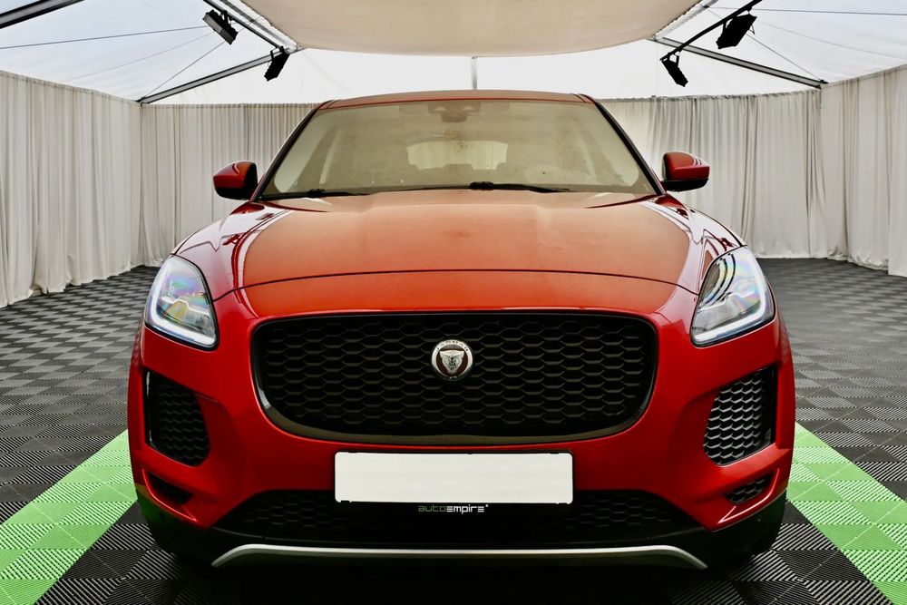 Jaguar E-Pace E-Pace P250 AWD R-Dynamic SE NEW 60.000 EUR