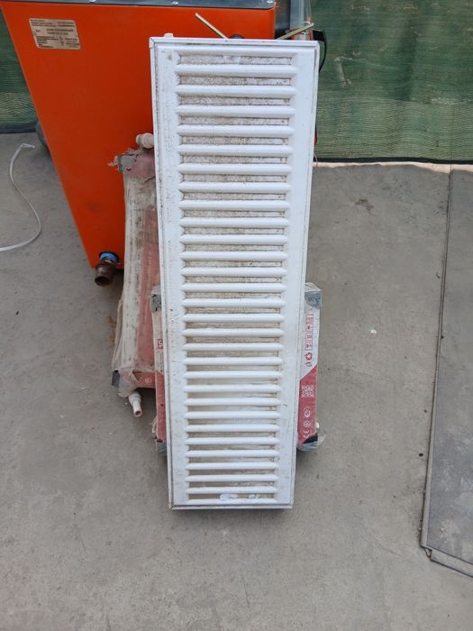 Радиатор отопления б/у