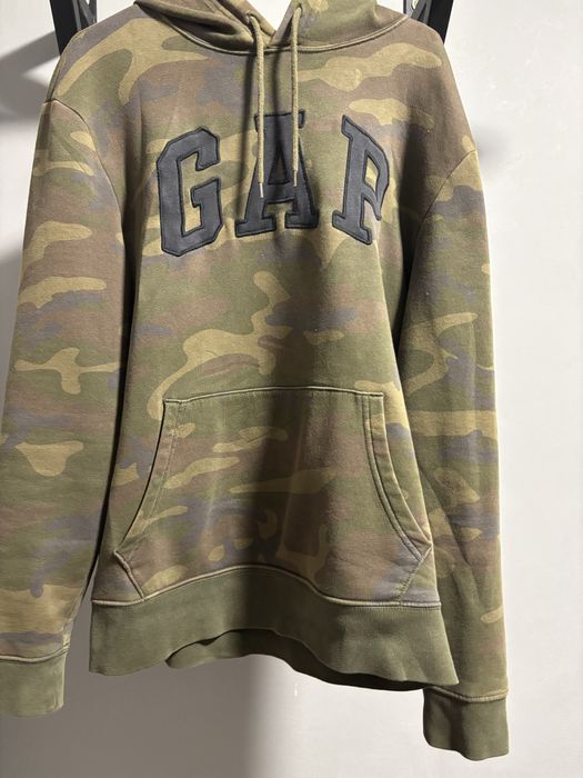 Клевая кофта Gap