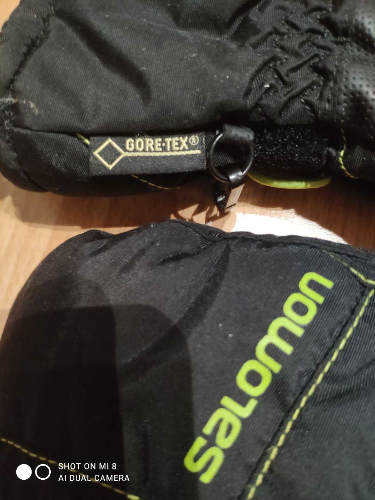 Ски, сноуборд детски ръкавици Salomon gore tex.