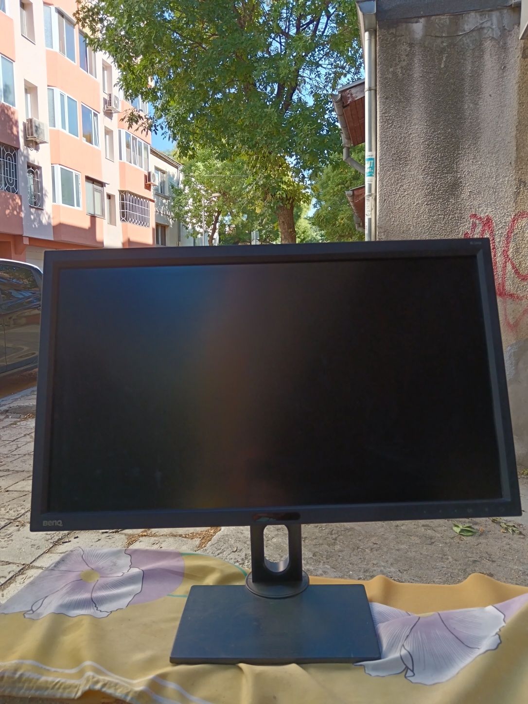 Продавам Монитор BenQ