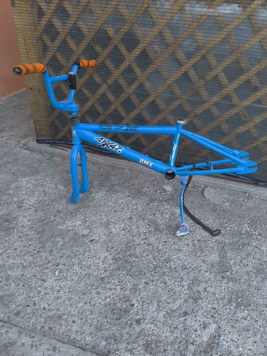 Vând bmx american