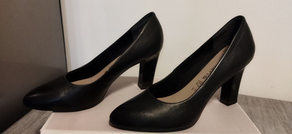 Pantofi noi Tamaris antishock 39