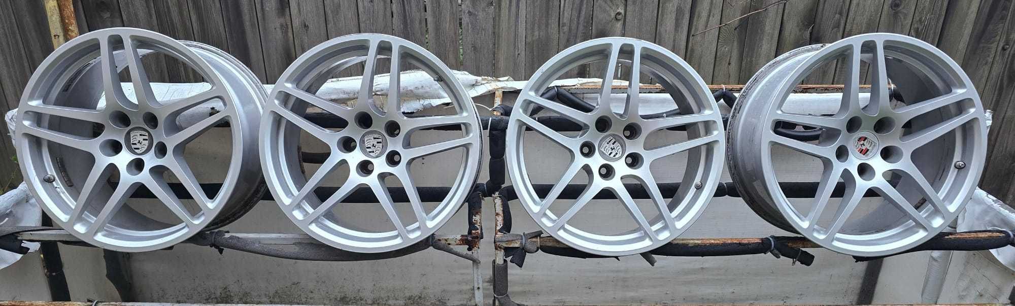 Set Jante Originale Porsche Macan 18" in 2 latimi