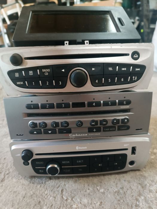 Casetofon radio cd Scenic2 Megane3 Fluence Clio3 bluethooth MP3 usb