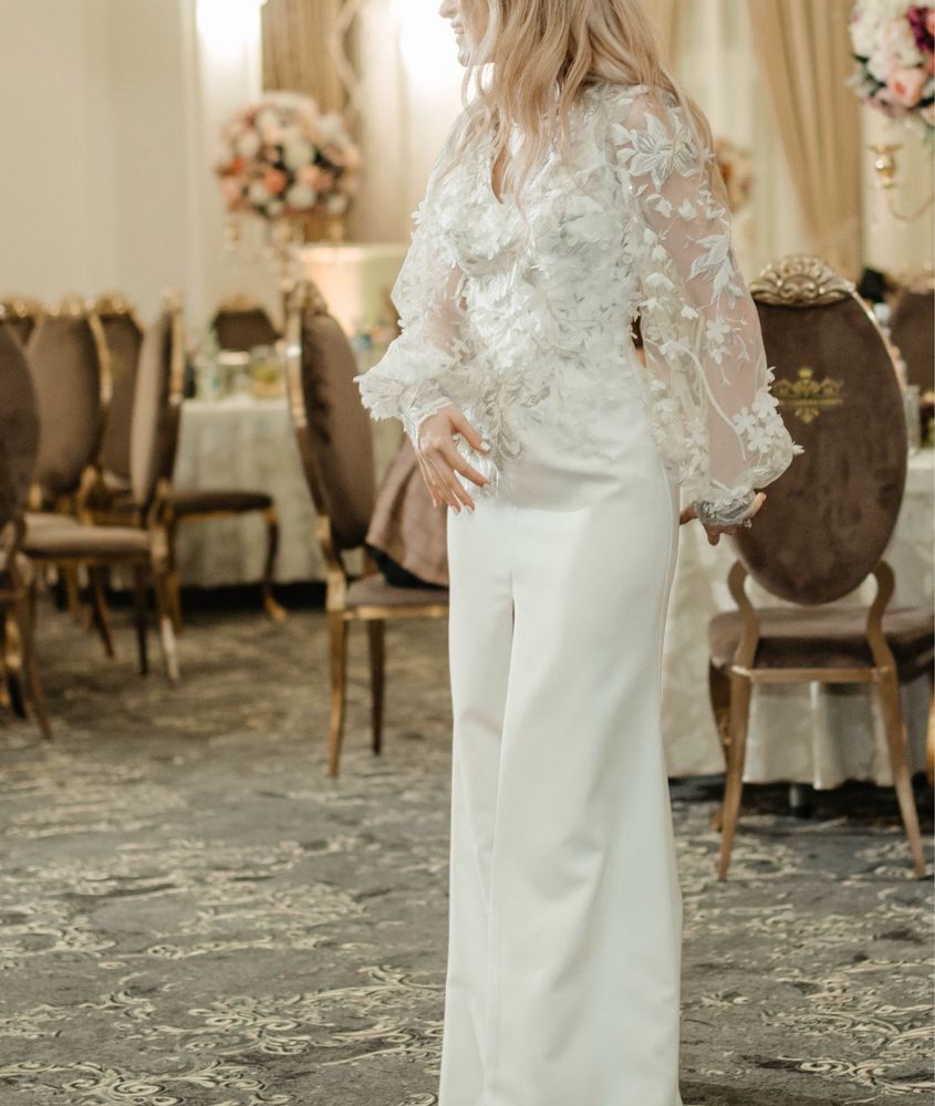 Rochie de mireasa marimea XS-S, ofer voal cadou