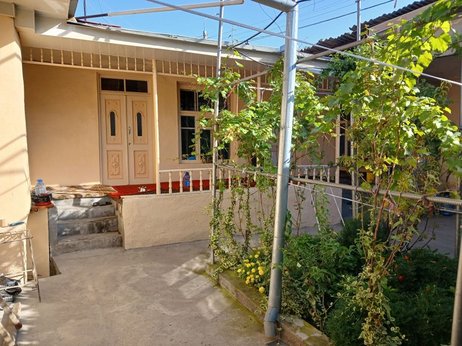 3.9sotix hovli 7xonali uy-joyi sotiladi