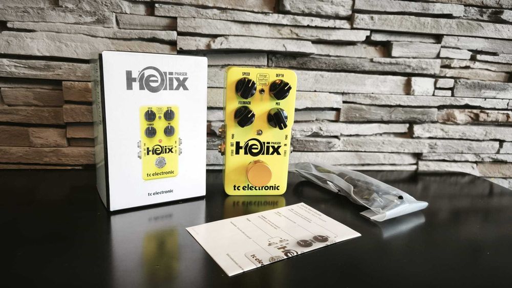 Pedala efect procesor chitara TC ELECTRONIC HELIX PHASER - Garantie