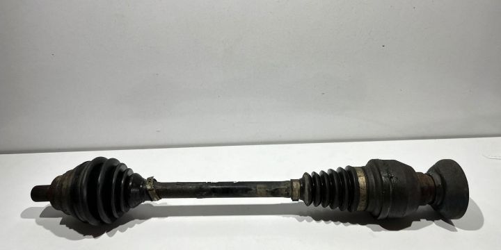 Planetara dreapta fata cutie manuala 5N0407764 Volkswagen VW Tiguan 1