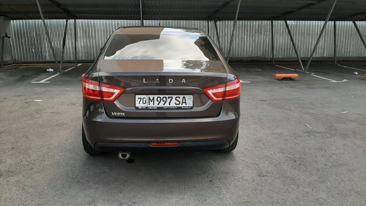 Lada Vesta 1.6 comfort