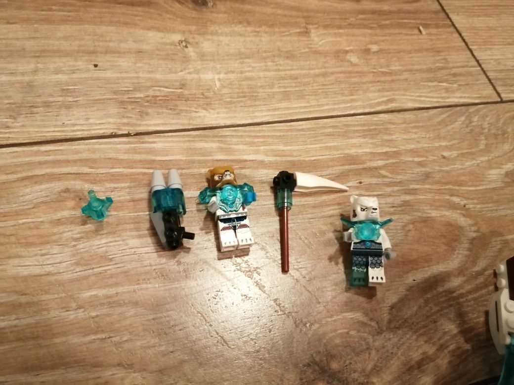 LEGO Chima Foreza cu gheare a lui Icebite 70223
