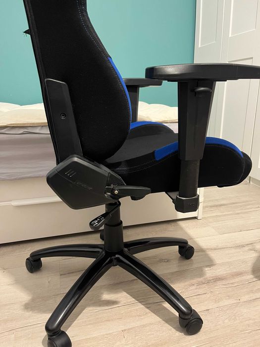 Scaun Birou Gaming AKRacing K7012 ,rotativ,ajustare inaltime si spatar