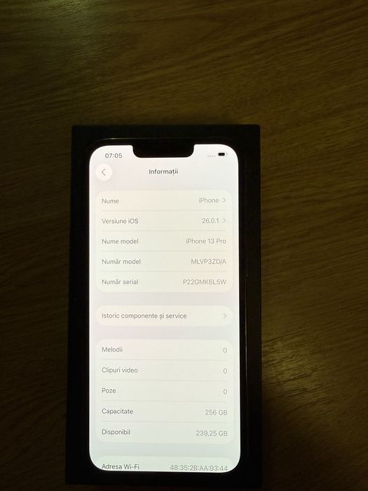 iPhone 13 pro 256 GB Sierra Blue+ 12 huse + 1 folie pentru camere