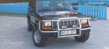 Jeep Cherokee Vrei să faci o plimbare în stil retro sau să te bucuri de natură?