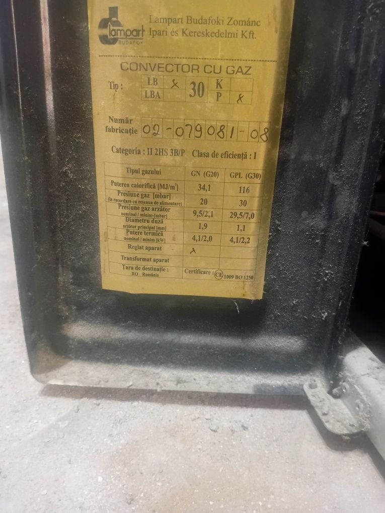 Vînd convertor căldură.