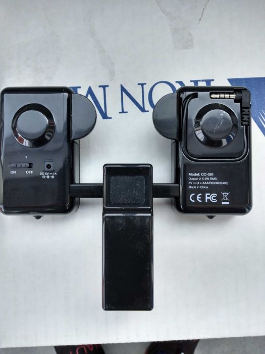 Boxe portabile pentru laptop