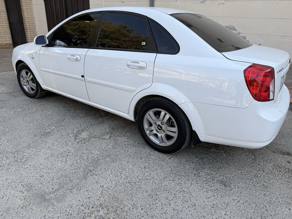 Chevrolet Lasetti 2009 MT