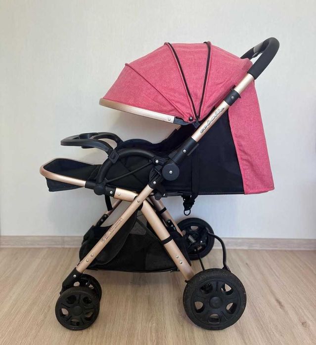 Продаётся детская коляска.