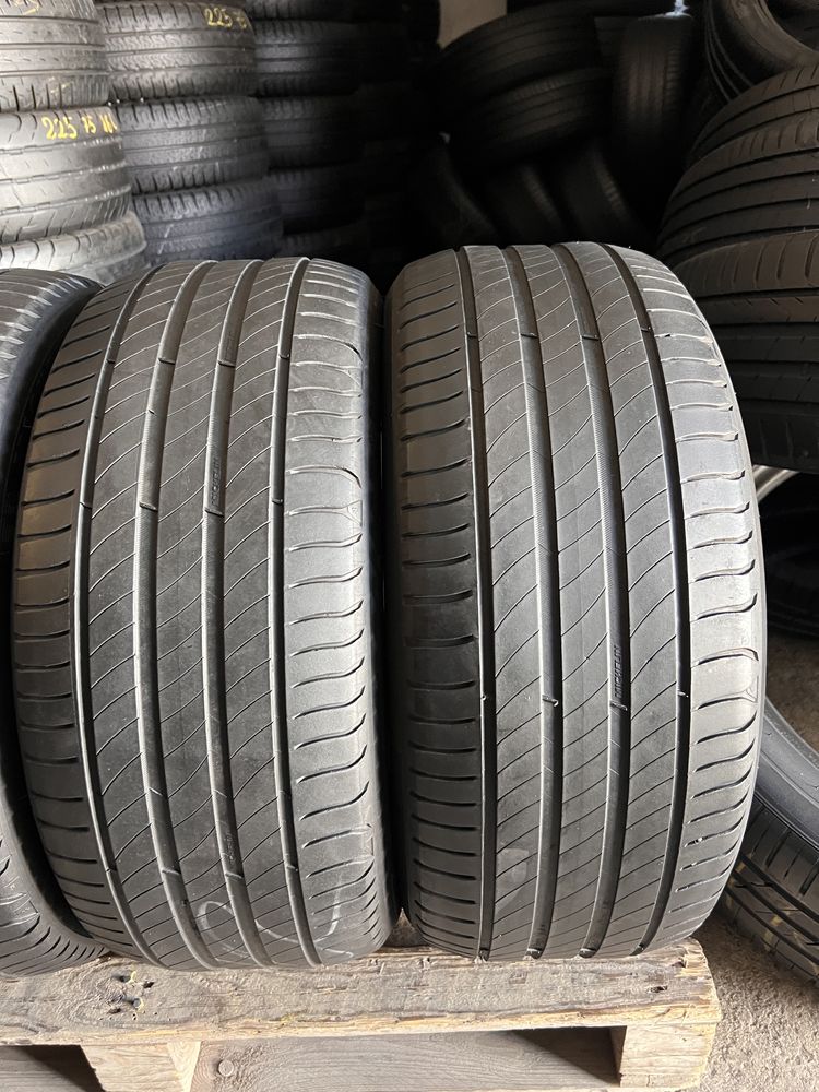 4 anvelope vara 235/45/17 , Michelin !