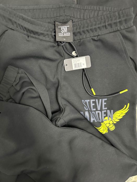 Спортивный костюм  STEVE MADDEN