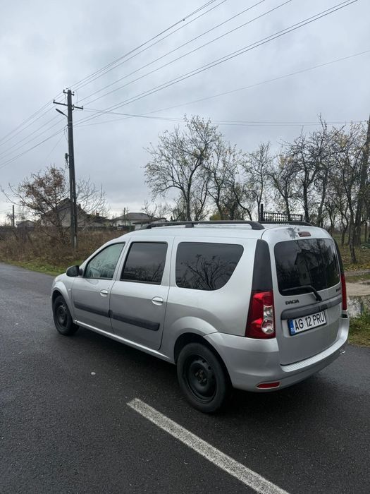 DACIA Mcv (model LAUREAT ]