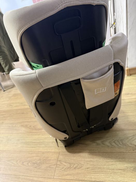 Scaun auto copii 76 - 105 cm