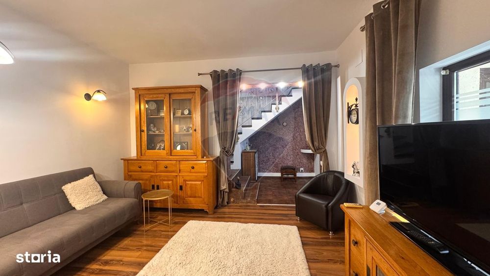 Vila P+M cu 3 camere, de inchiriat, zona Far Constanta