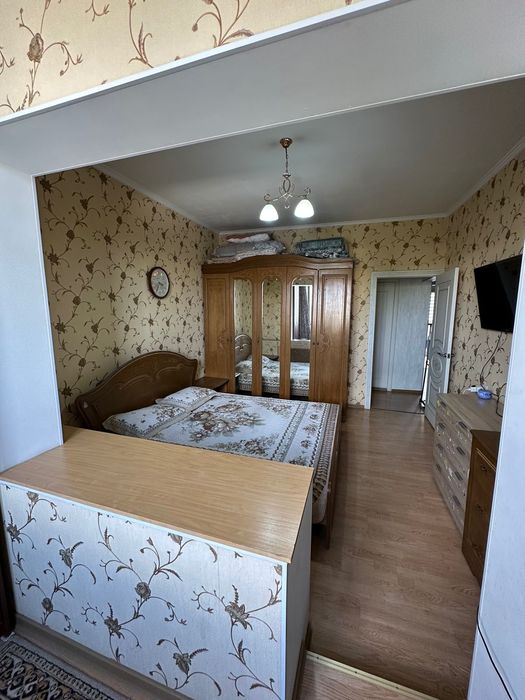 Спальний гарнитур