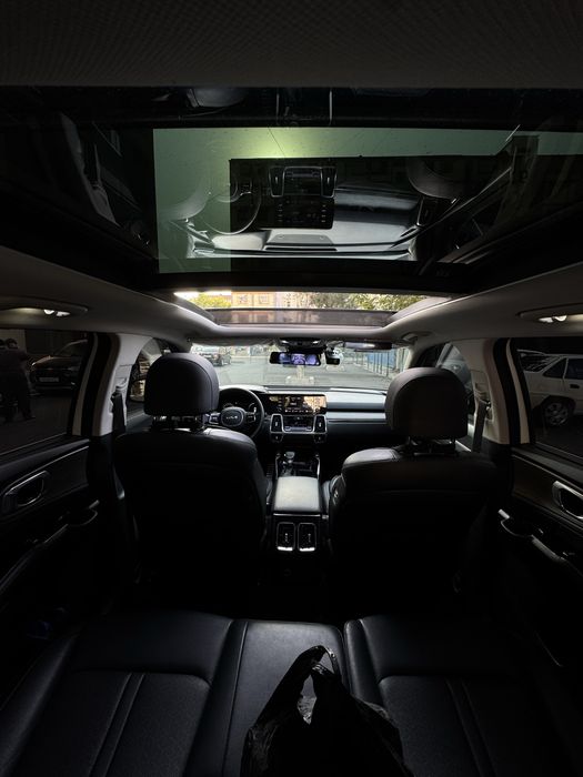 Kia Sorento 2.5 2023-yil  5 kishilik