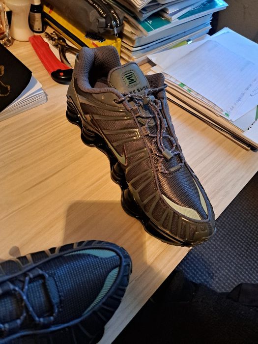 Маратонки Nike Shox TL