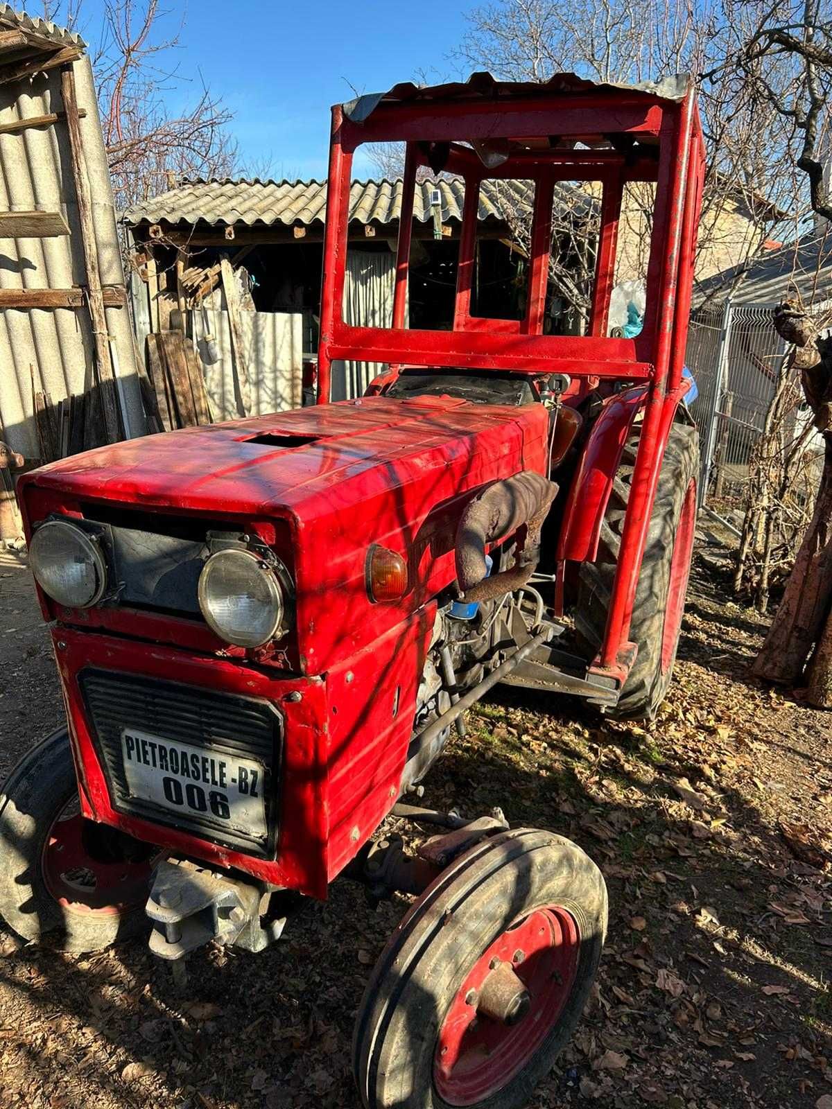 vanzari tractor viticol