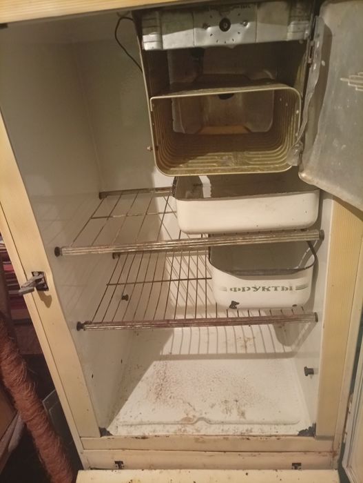 Продаю бу  холодильник Днепр