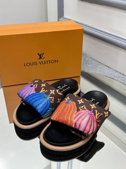 Papuci-Slapi Louis Vuitton POZE REALE- mărimi 36-41