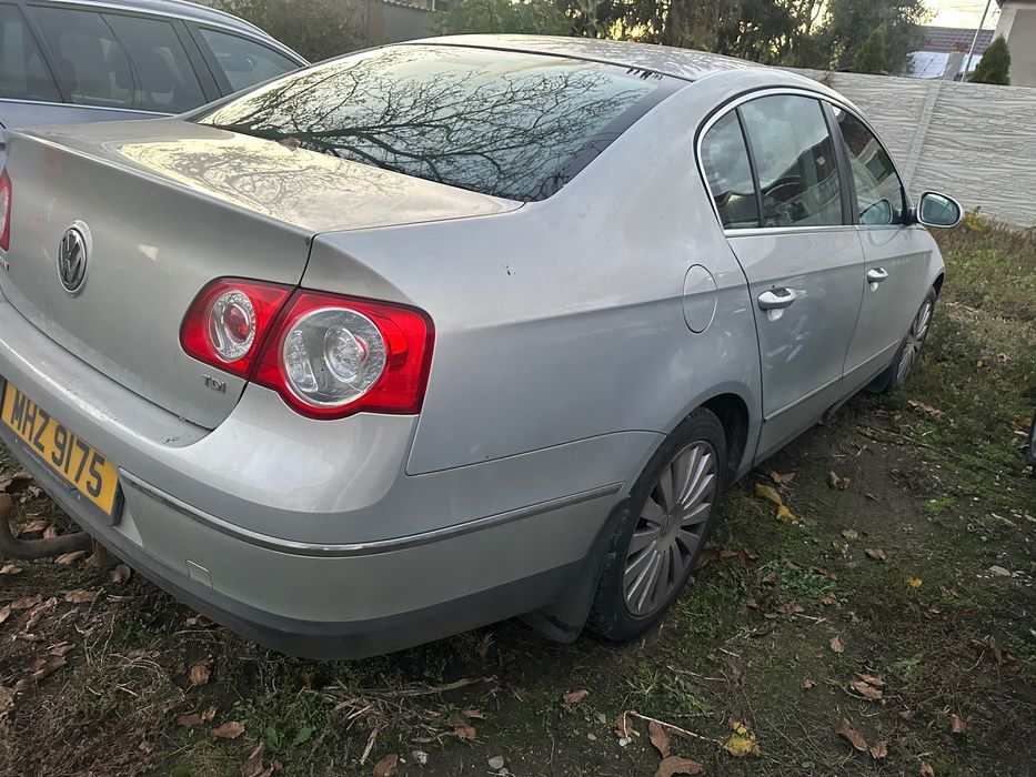 Vw Passat B6 2.0tdi Euro 5 Adus recent vopsea originală Volan dreapta