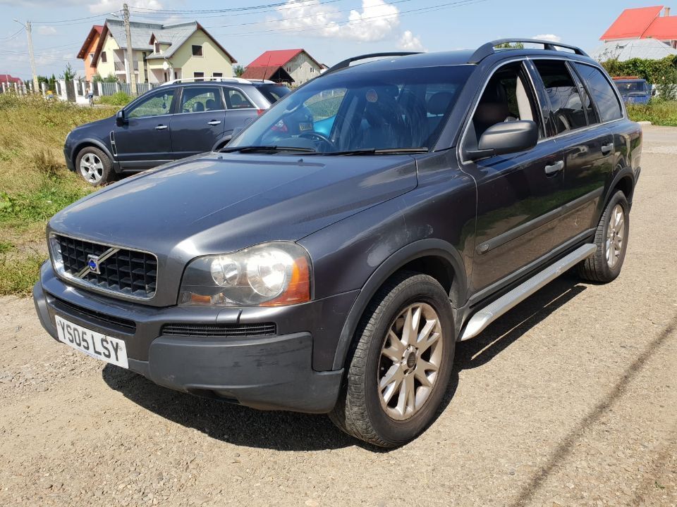 Dezmembrez Volvo xc90 motor 2.4D diesel 163cp 120kw cutie de viteze automata cardan cutie de transfer dirential spate planetara usa stanga dreapta fata spate portiera aripa dezmembrari