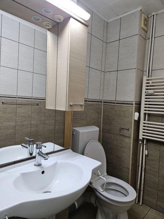 Închriez ap. 2 camere Micalaca, zona Miorița