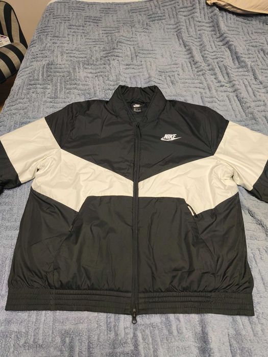 Оригинално мъжко яке Nike