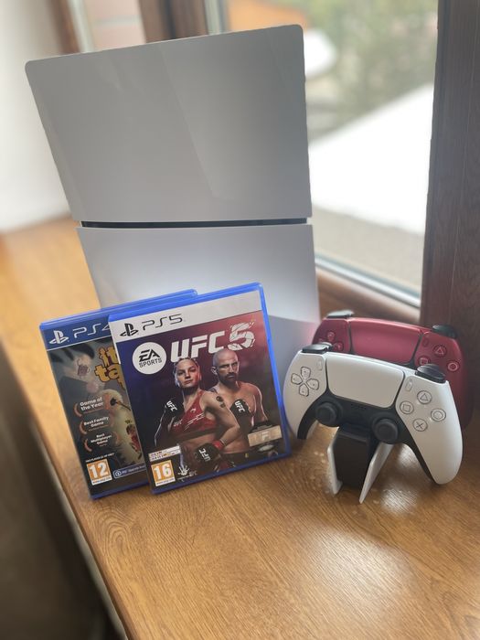 PS 5 slim 2 джойстика,2 игры,+ безпроводная зарядка в подарок