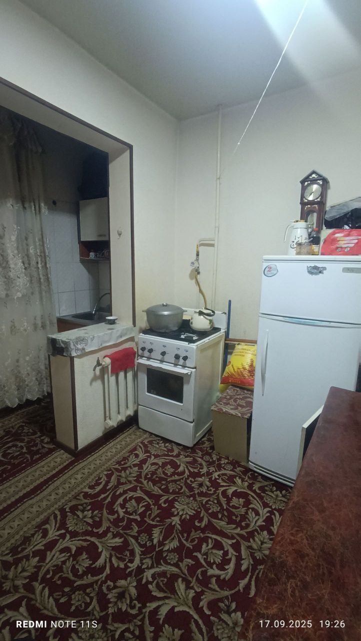 Юнусабад-6 квартал 1-2/4/4 Франция 42м2 ор-тир Хузур отель