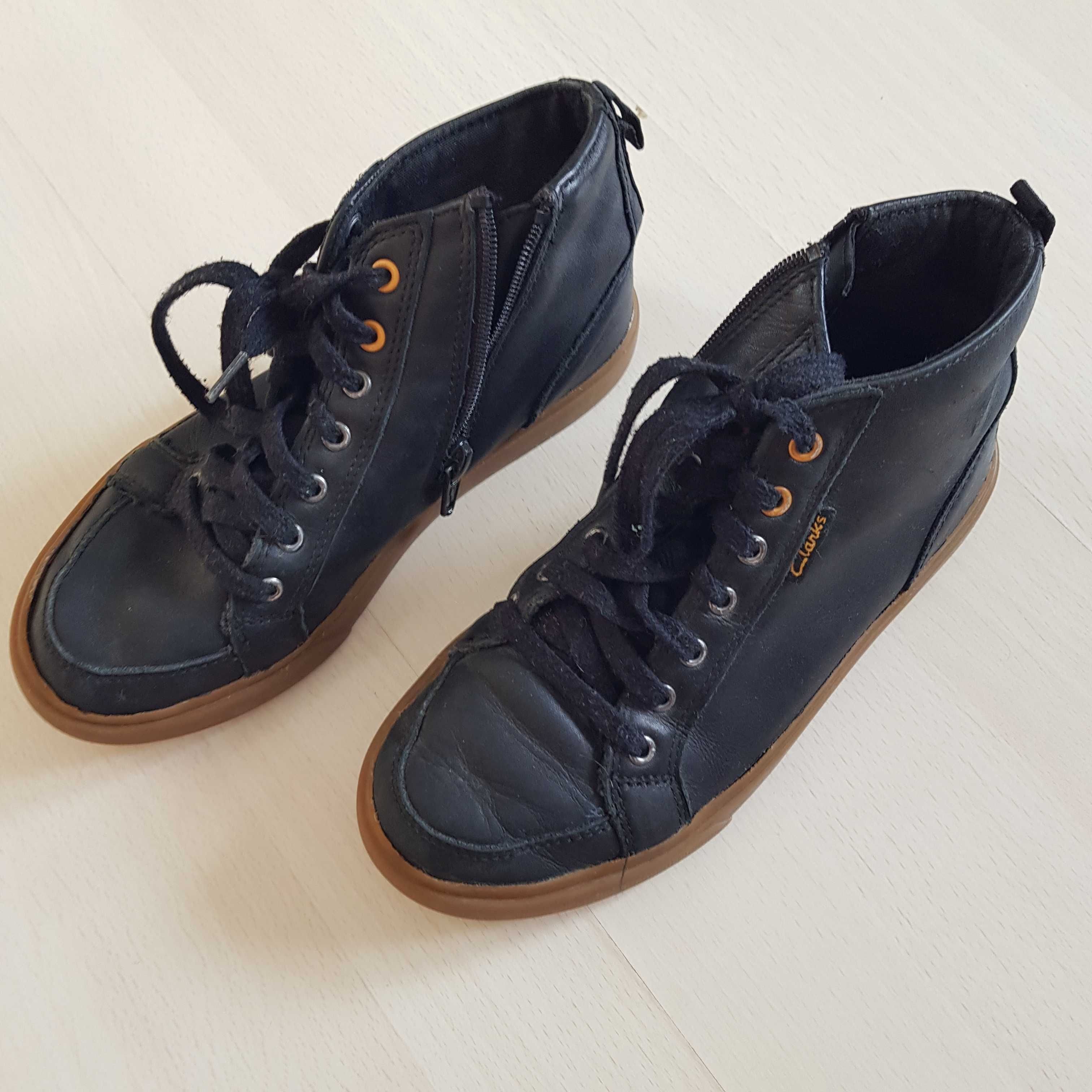 Детски обувки Clarks черни