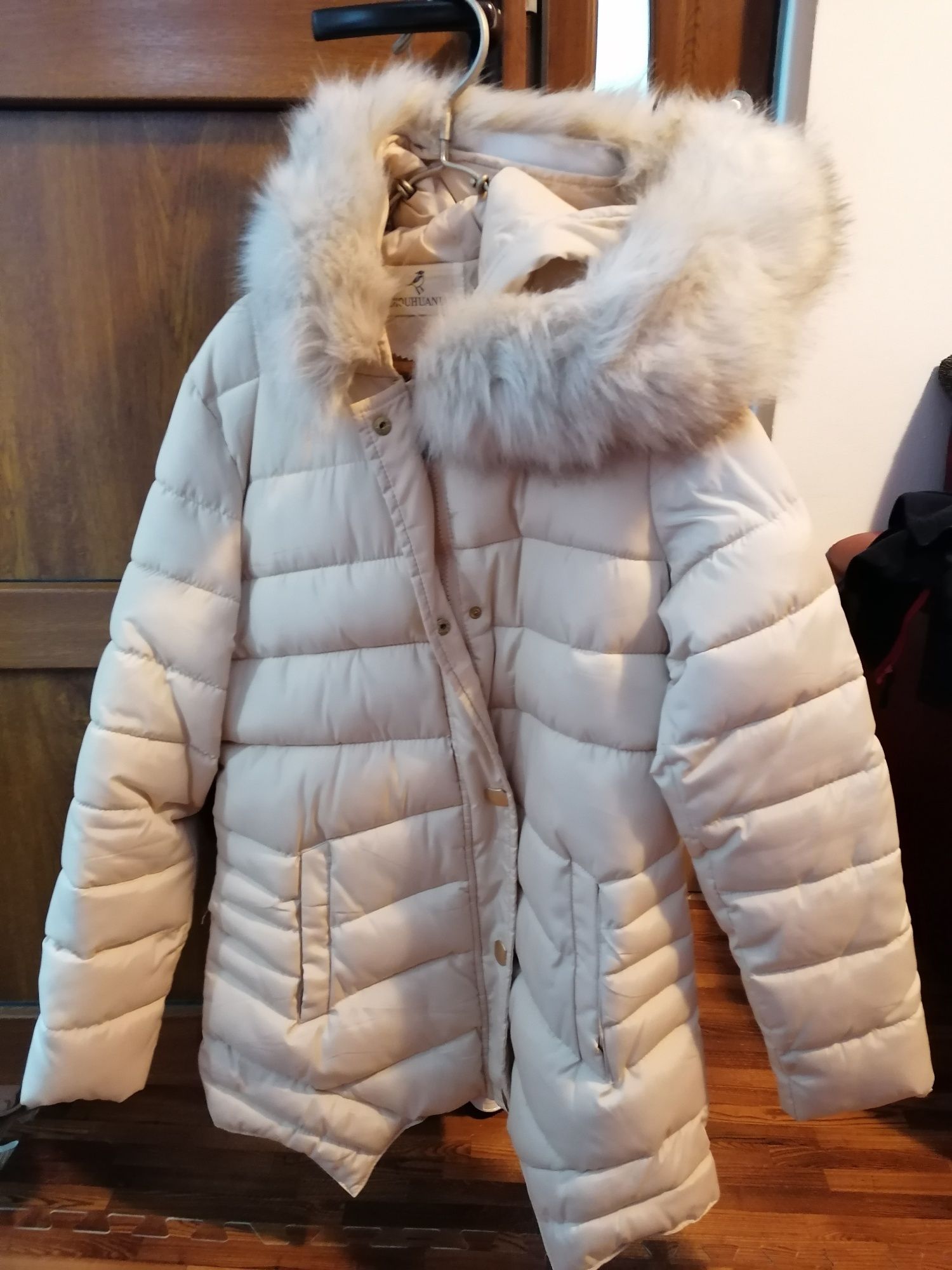Palton/geaca de fâș/ haină de iarnă