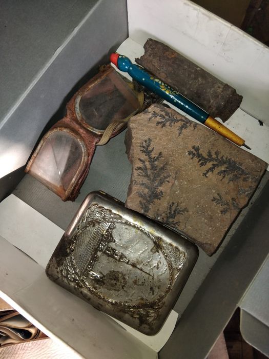 Ретро вкладыши, значки.