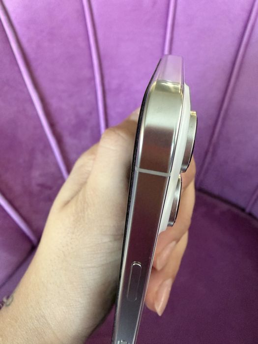 Iphone 16 pro inca in garantie