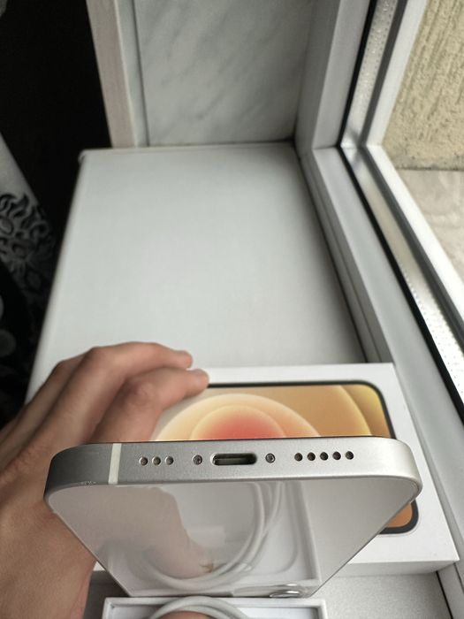 IPhone 12 64 GB White