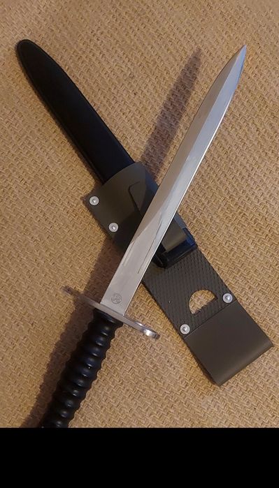 Baioneta sig 57 sau Cetme L  impecabila