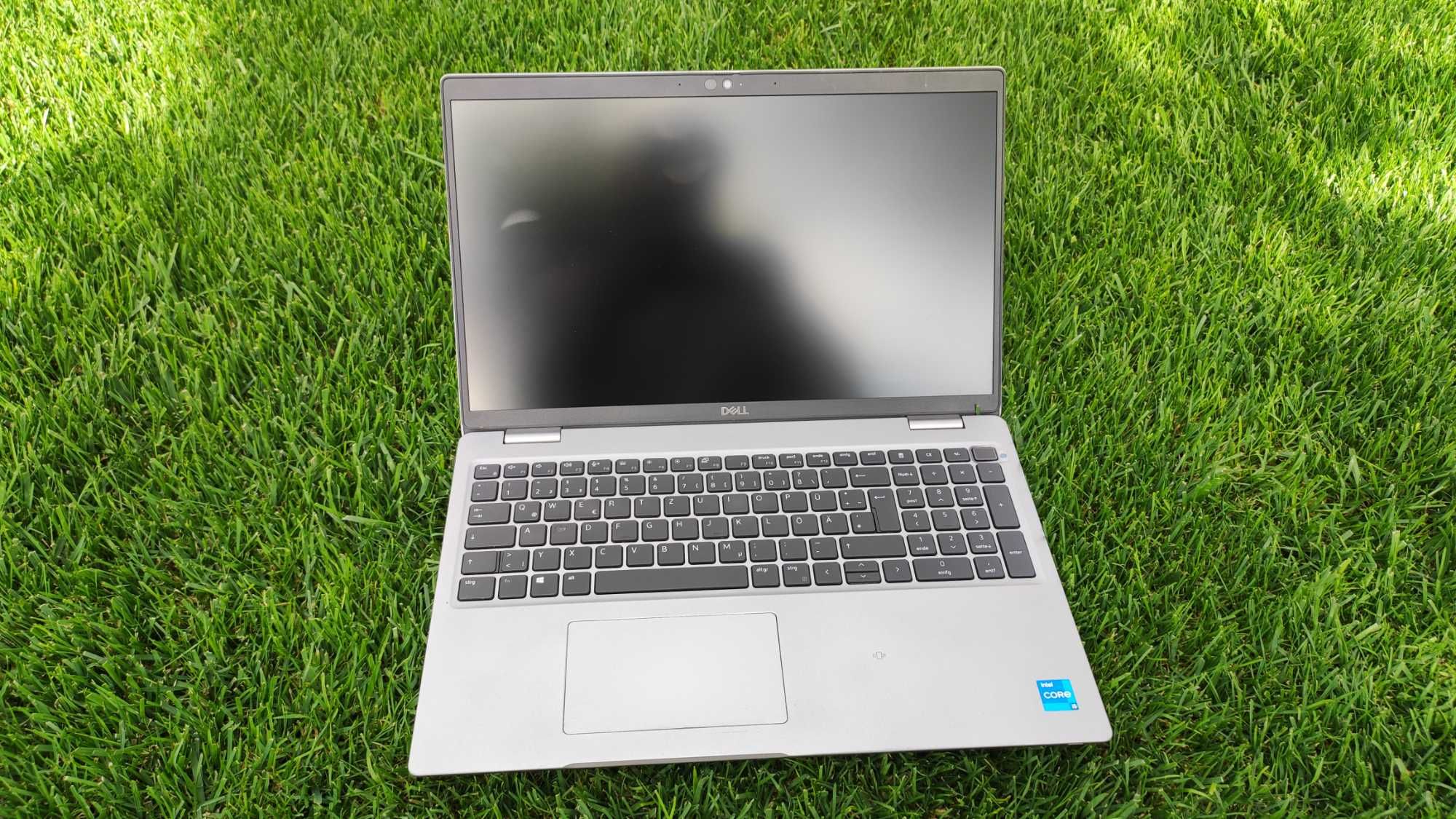 Laptop Dell Latitude 5520 procesor i5 1135G7