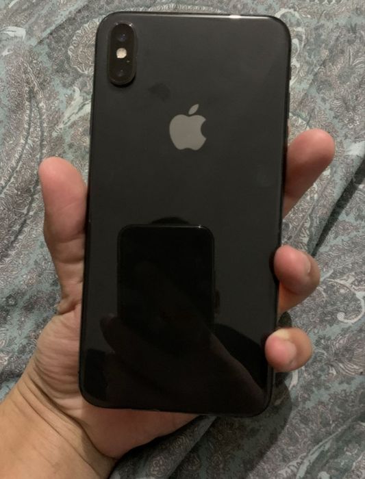 Iphone xs max sotiladi