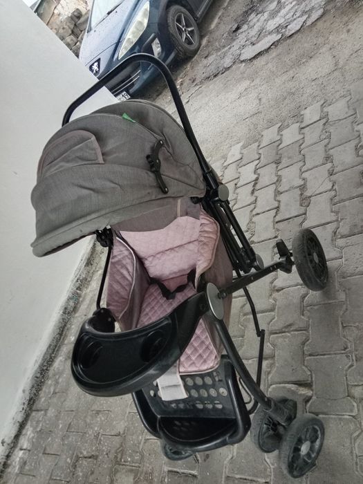 Продам детскую коляску