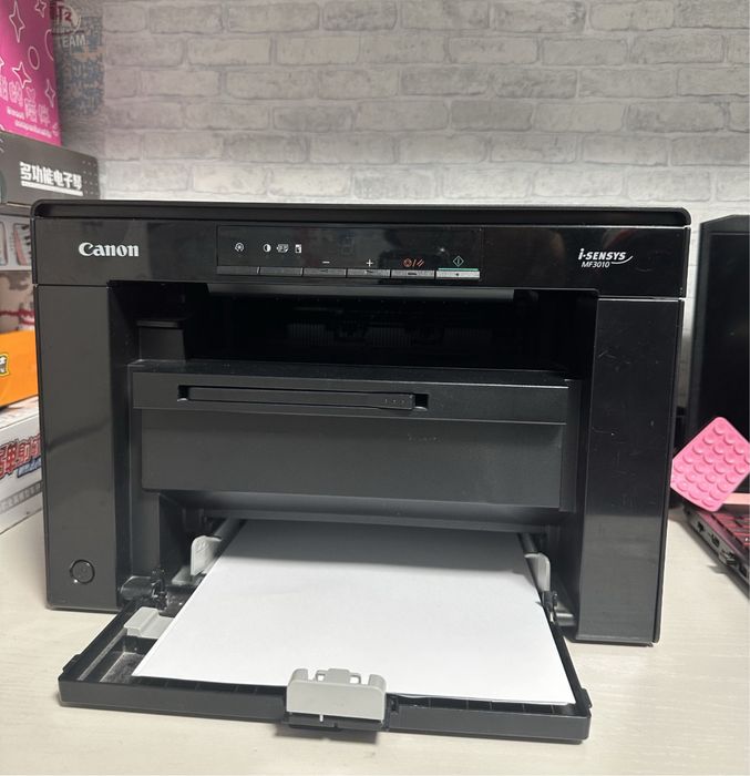 Продам 2 принтера Canon MF3010 Epson L121