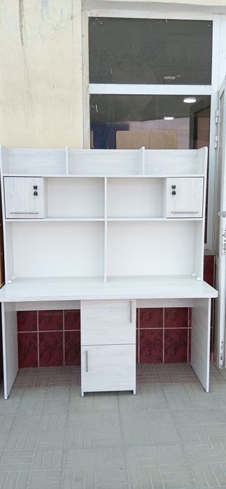 Bolalar uchun dars stol